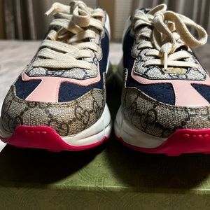 Authentic Women's GG Rhyton sneaker